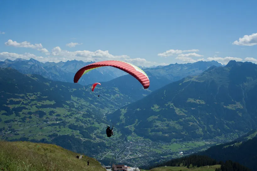Paragliding in Dehradun