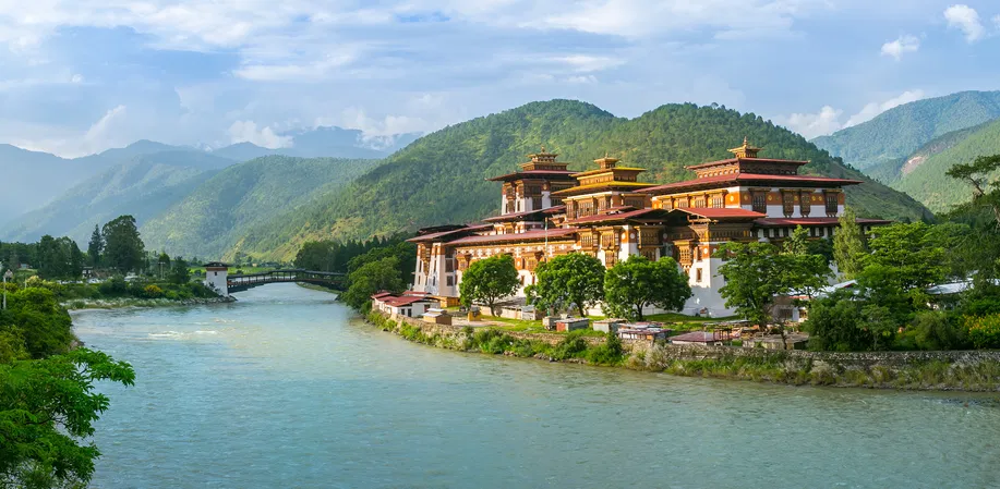 Enchanting Bhutan Tour