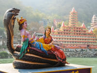 Statue of Lord Vishnu and Lakshmi