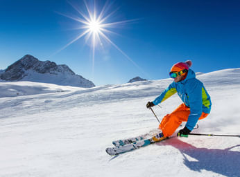 Skiing in Solang Valley