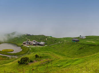 Trekking in Parashar Lake