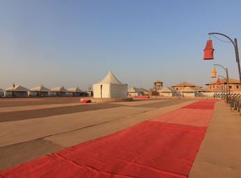 Desert and Beach Tour Package