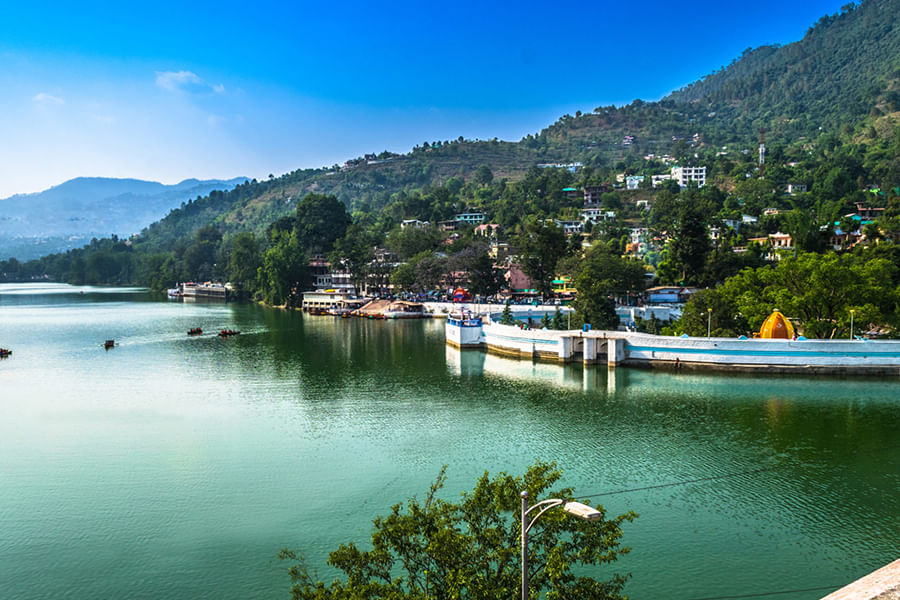 BHIMTAL, UTTARAKHAND (approx. 322 km from Delhi)