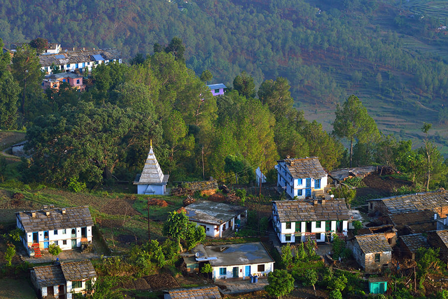 BINSAR, UTTARAKHAND (approx. 410 km from Delhi )