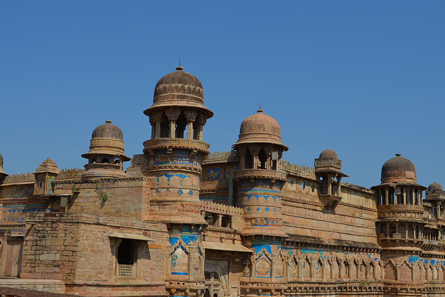 GWALIOR, MADHYA PRADESH (approx. 361 km from Delhi)
