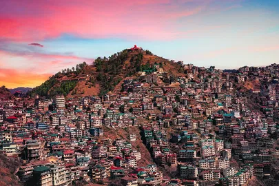 10 Popular Destinations for Valentine's Day Celebration 10 Popular Destinations for Valentine's Day Celebration