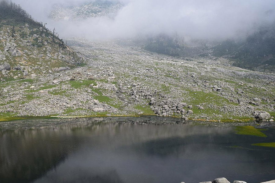 Kareri Lake (Approx 502 km from Delhi)
