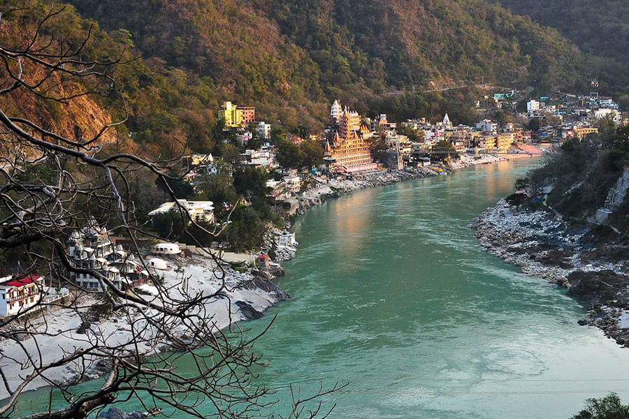 Rishikesh (Approx 266 km from Delhi)