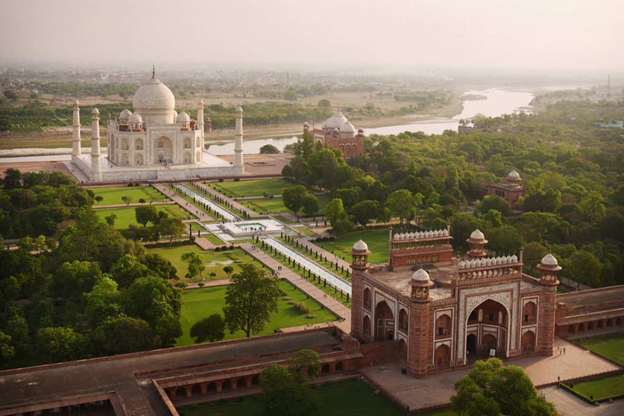 AGRA, UTTAR PRADESH (approx. 243 km from Delhi)