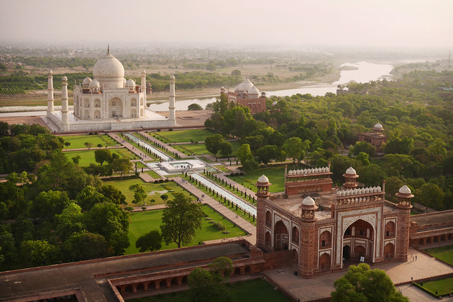 AGRA, UTTAR PRADESH (approx. 243 km from Delhi)