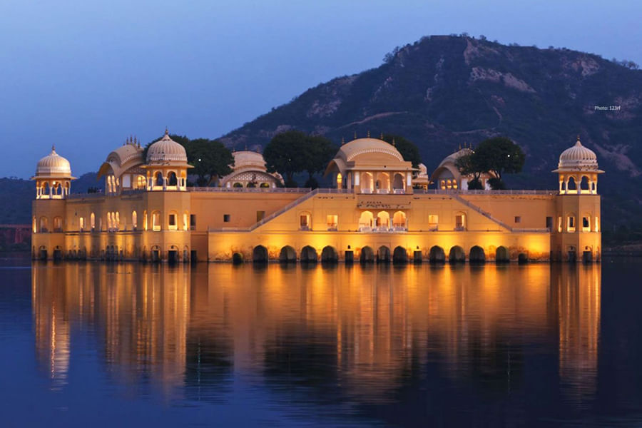 JAIPUR, RAJASTHAN (appox. 277 km from Delhi)